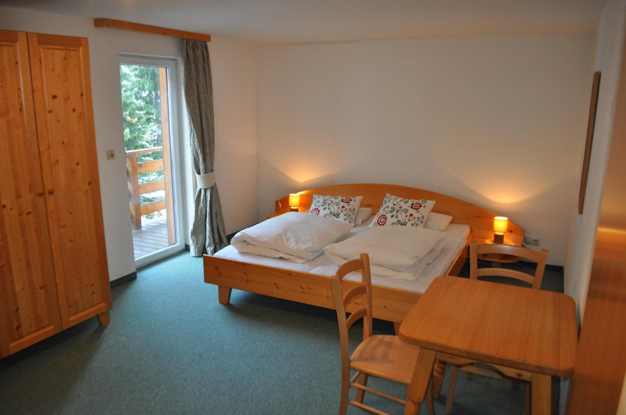 Ski Lodge Jaktman バードガシュタイン 部屋 写真